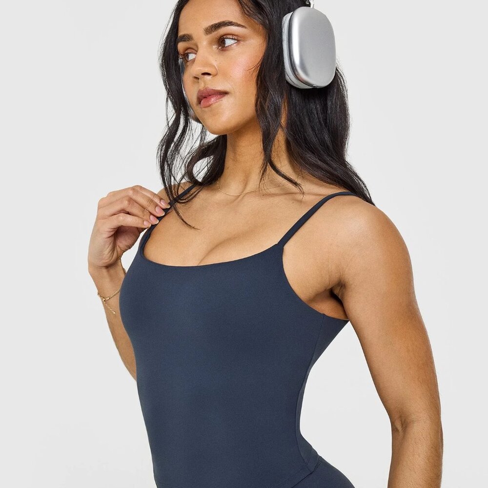Oner SoftMotion Strappy Mid Tank Top in True Blue - Size Small - Picture 3 of 8